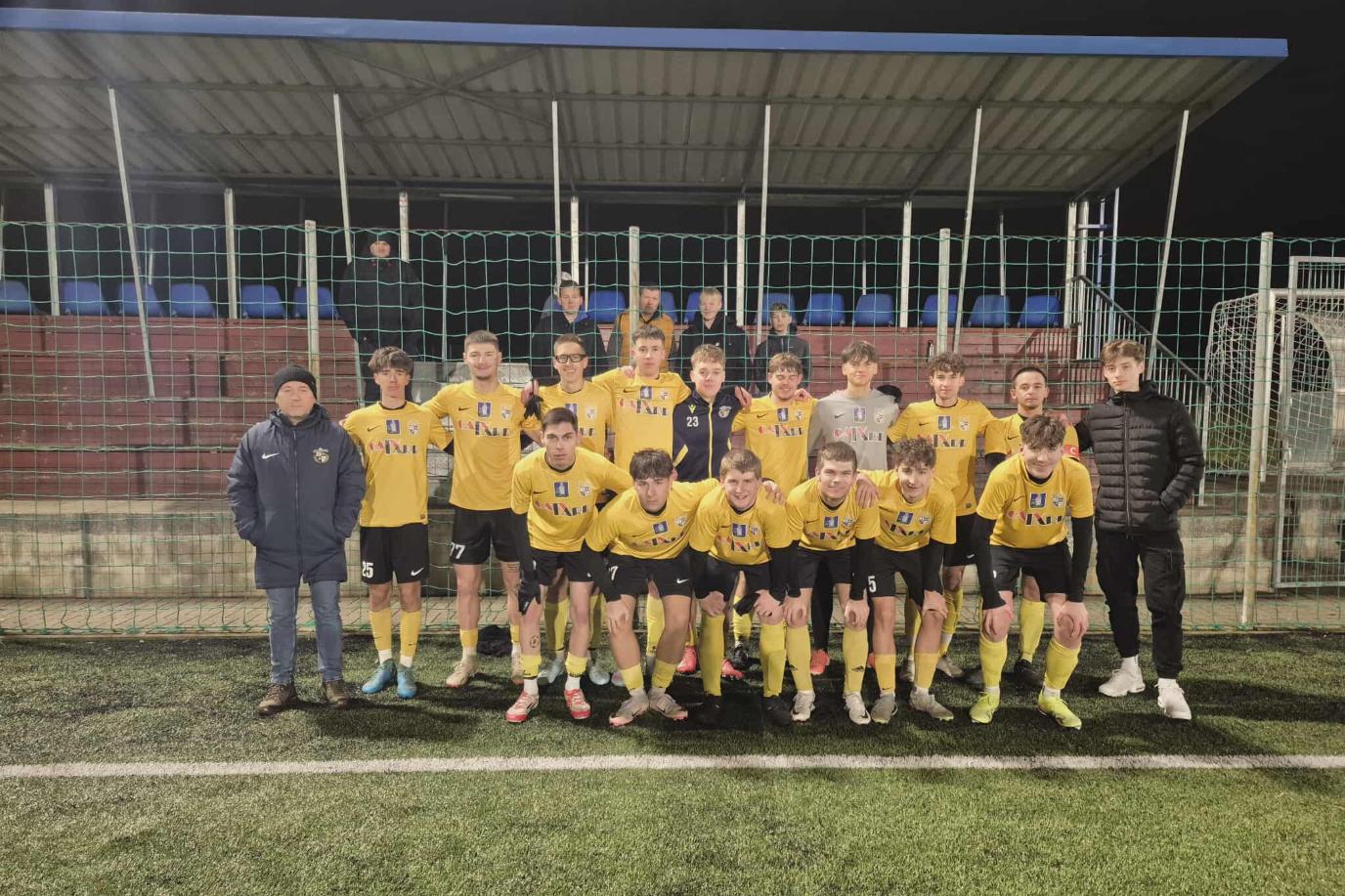 Gy�zelemmel z�rtuk az �szt - U19 