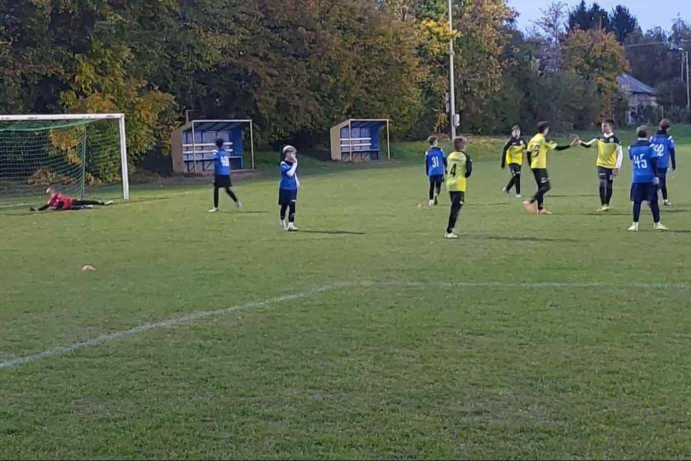 A j helyzetkihasznls dnttt - U13