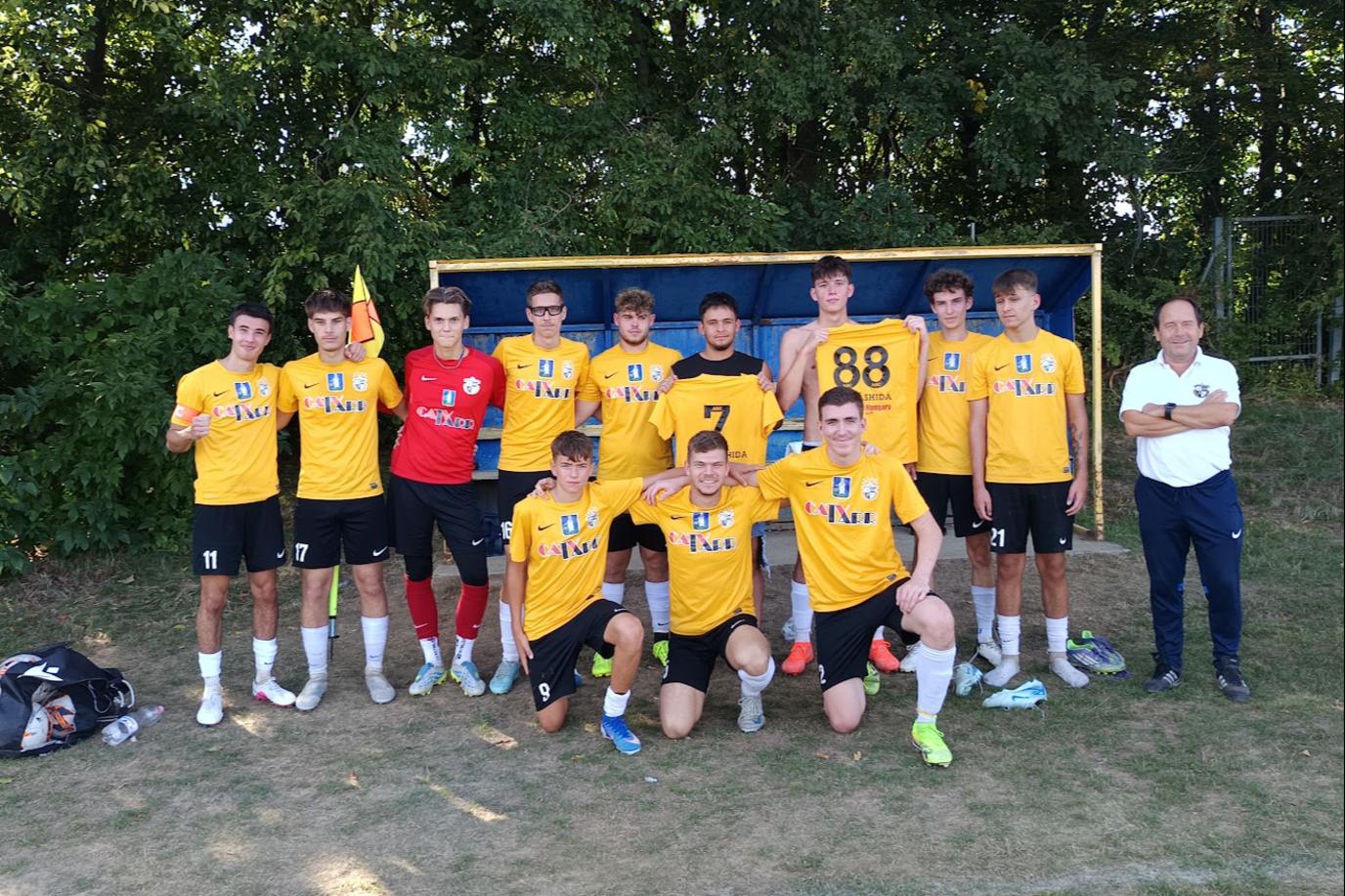 Egy gy�zelem �s egy veres�g - U19 V�rmegyei Bajnoks�g 