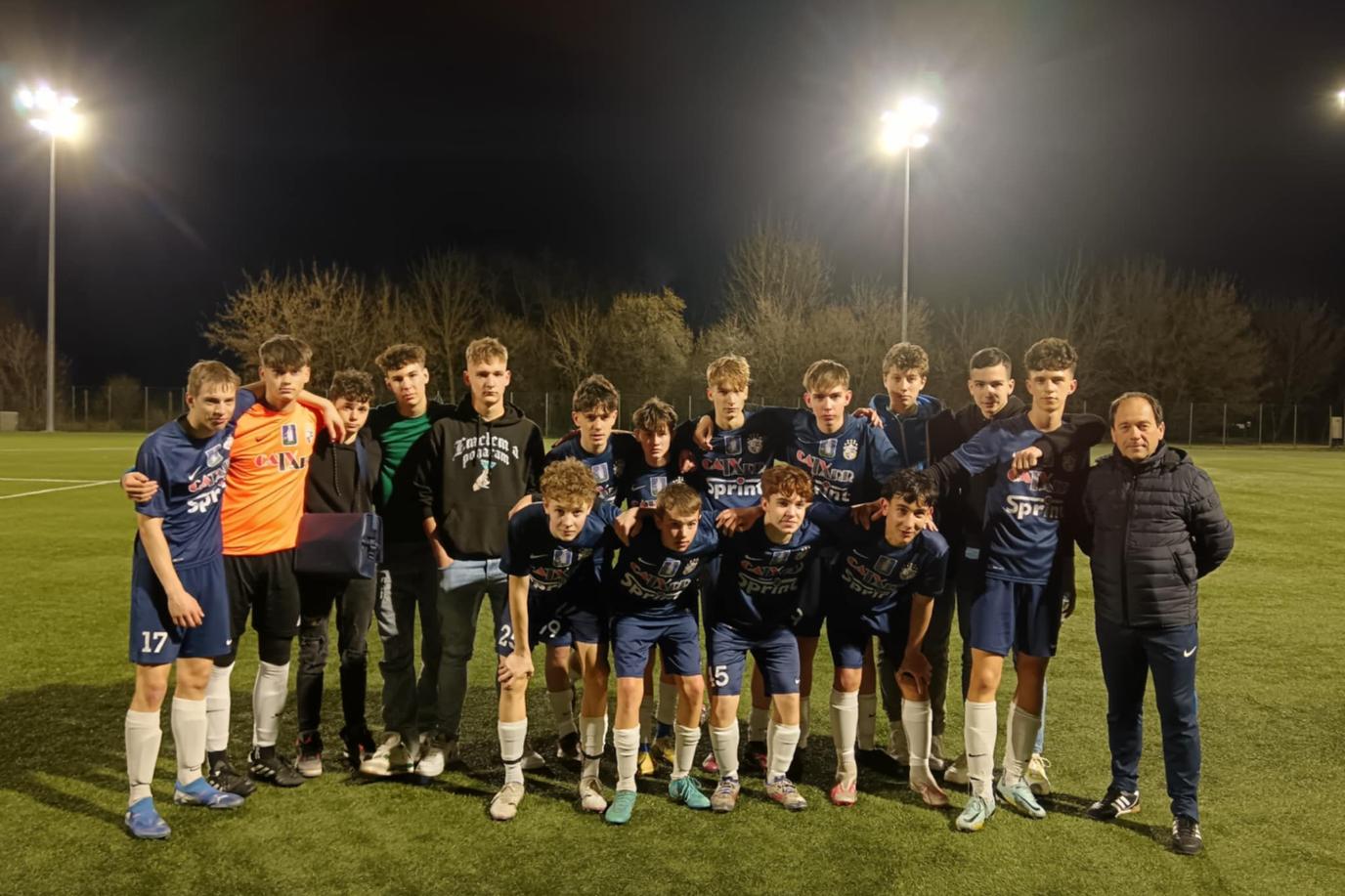 Magabiztos gyzelem - U16